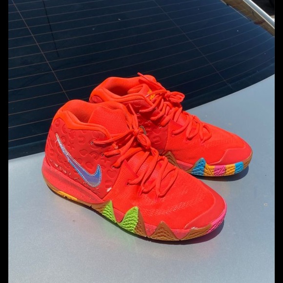 kyrie 4 lucky charms size 8